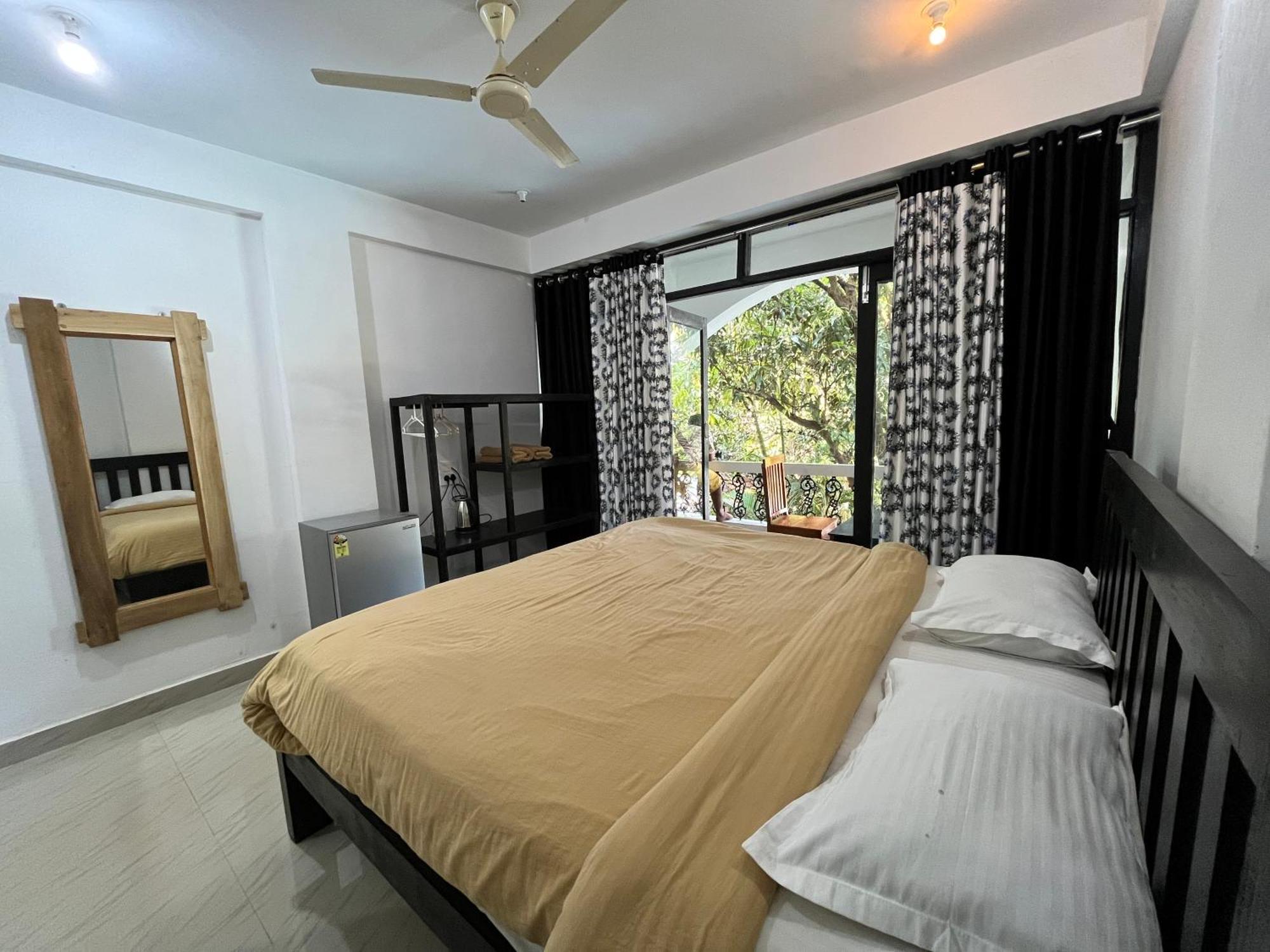 God'S Gift Morjim Hotel Exterior photo